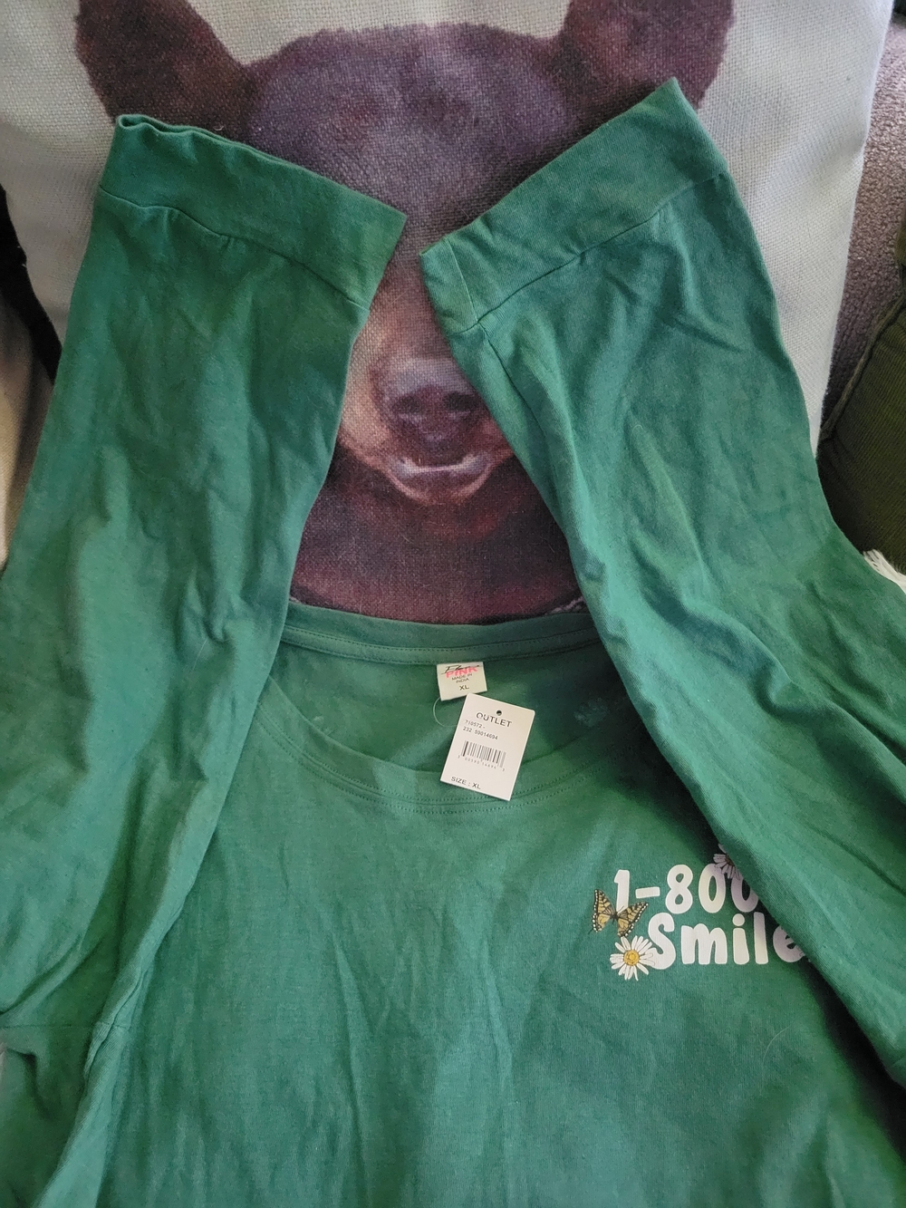 1-800 Smile Green Crop Top - Casual Women's Tee